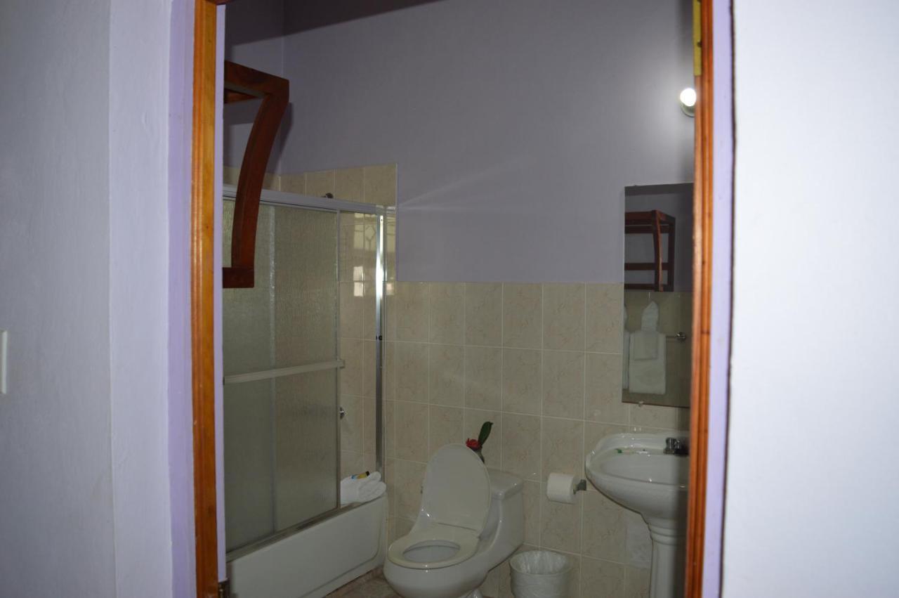 Casa De Shalom Hotel Ocho Rios Eksteriør billede